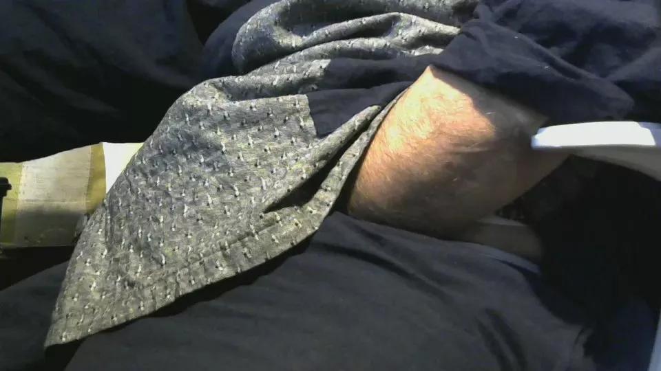 fluffbearr on Cam4 