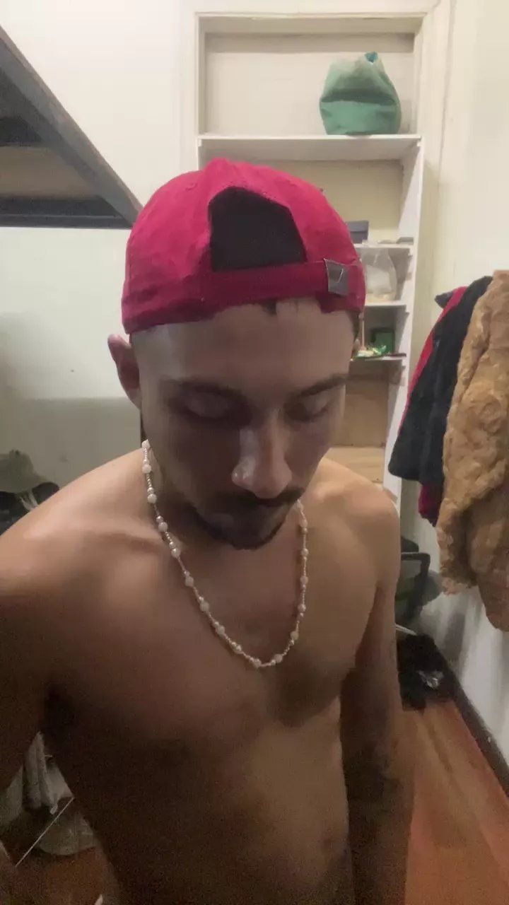 Offline Fortunacho on Cam4