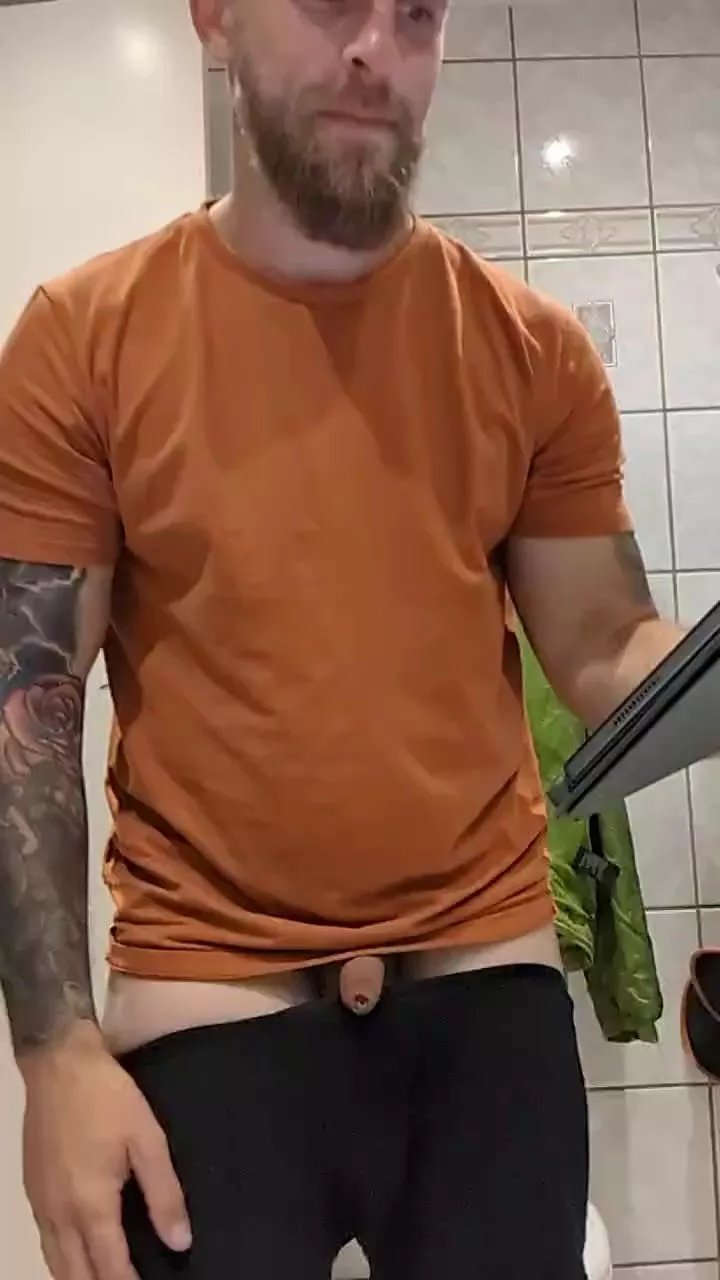 Offline Frequency on Cam4