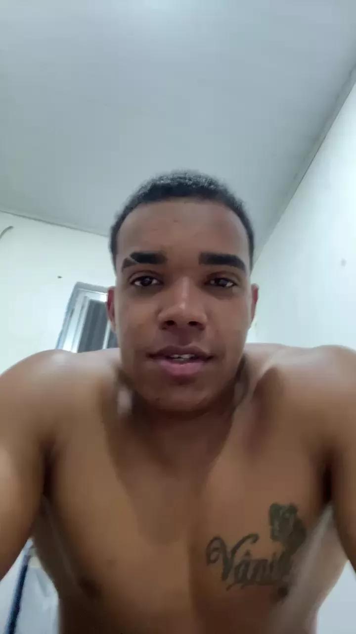 GALANTIADOR22 on Cam4 