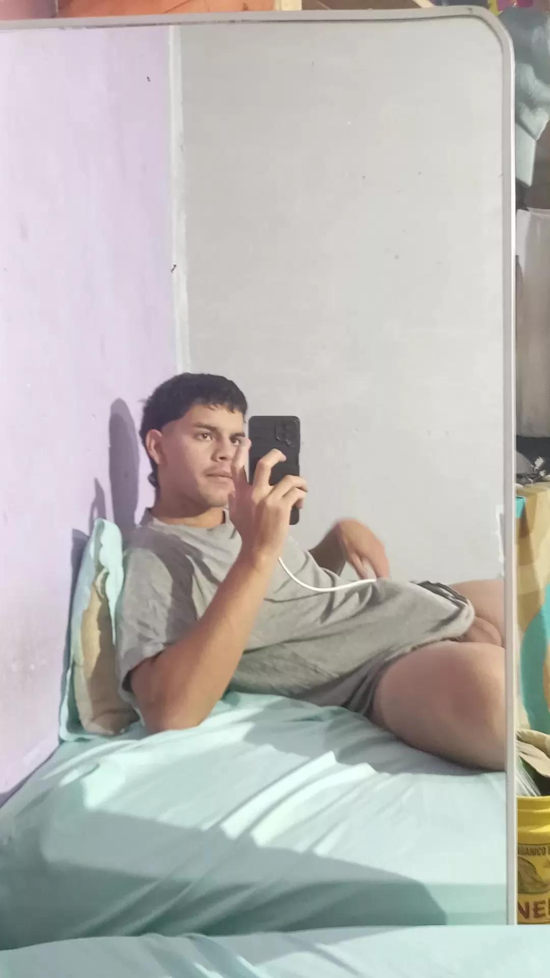 garbeilsrnxxx on Cam4 