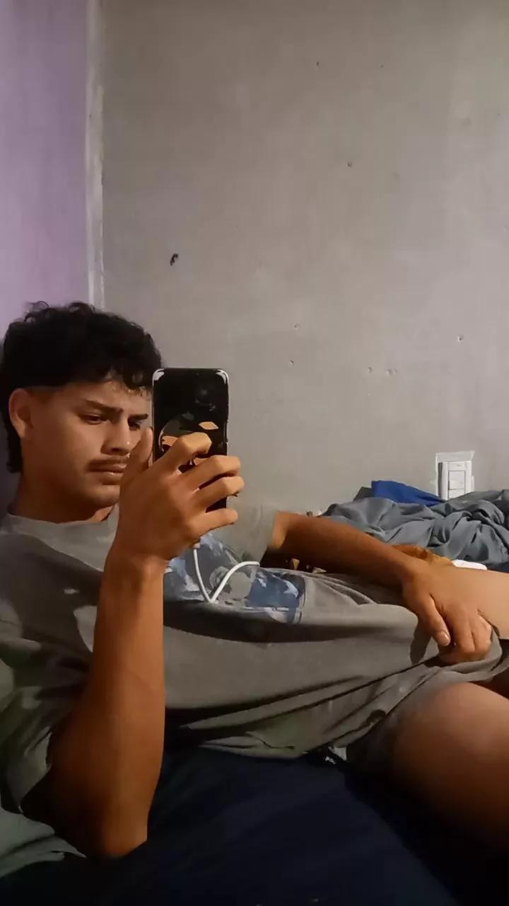 garbeilsrnxxx on Cam4 