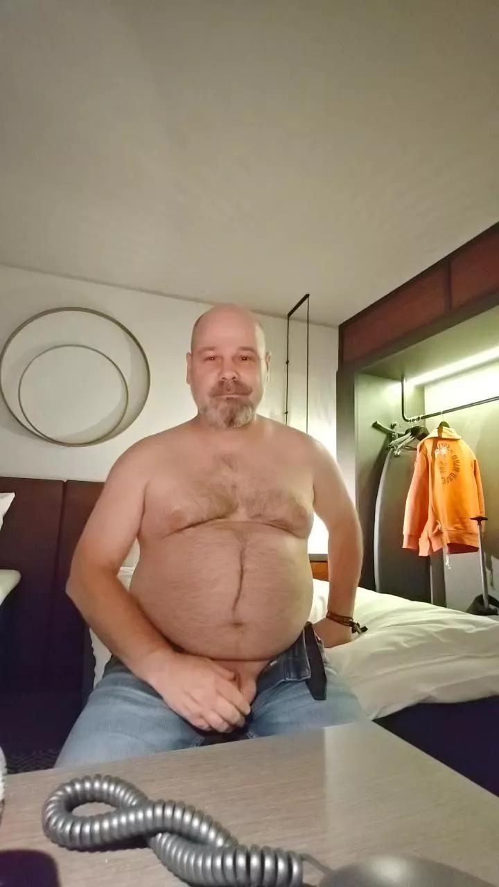 german_9inch on Cam4 