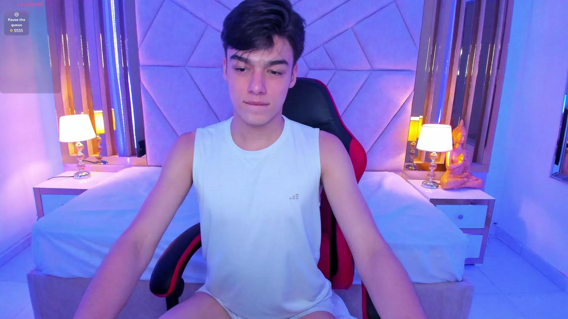 Gerony on Cam4 