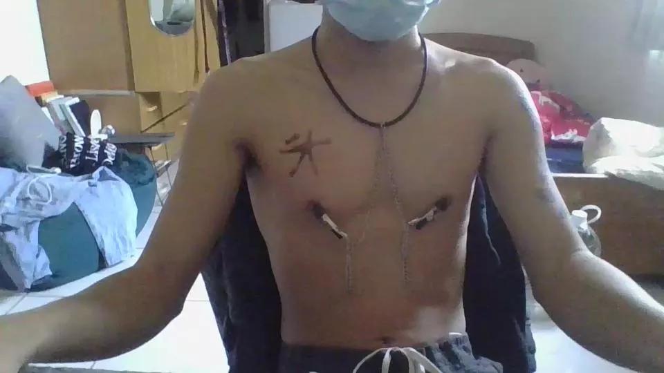 gg8405 on Cam4 
