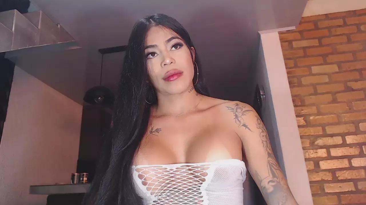 Goddessxfox on Cam4 