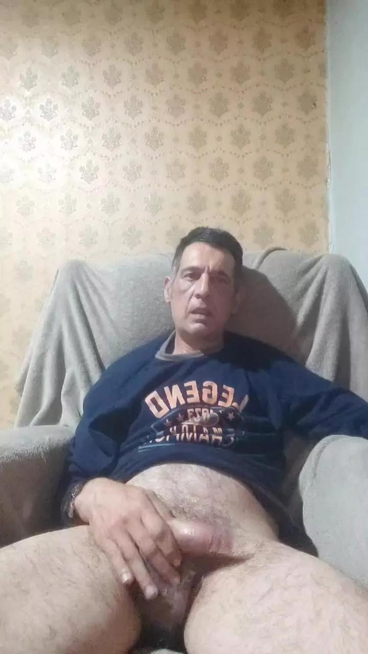 goku222 on Cam4 