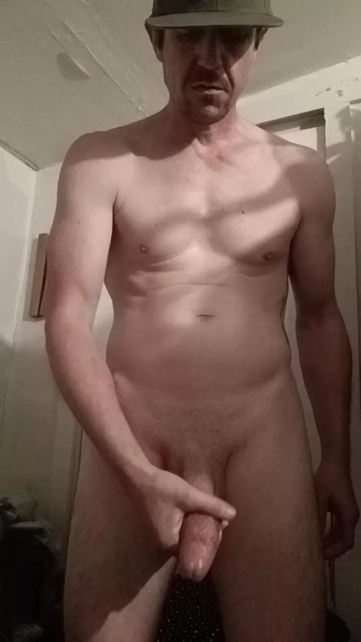 good_thrust on Cam4 