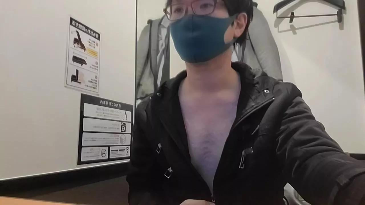 hara180 on Cam4 