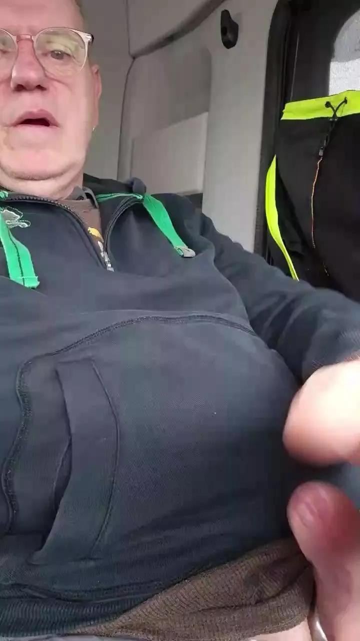hardpo on Cam4 