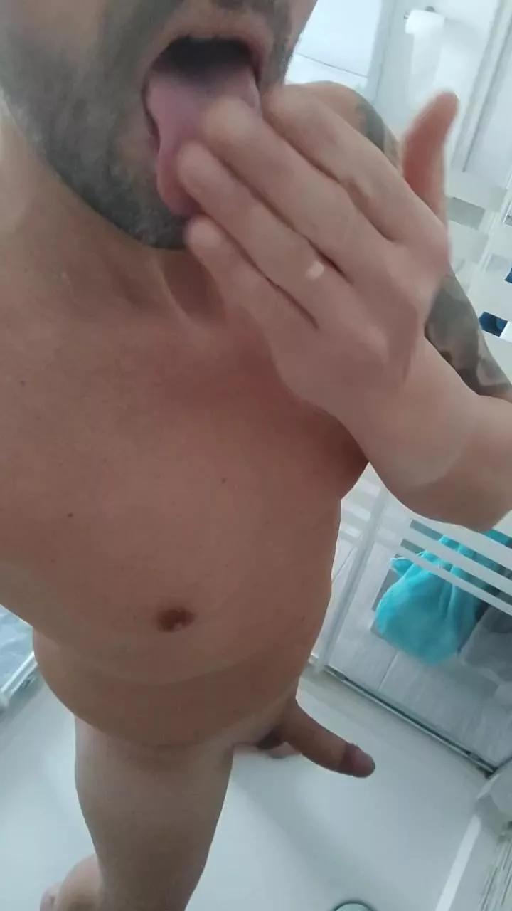 Hetero218 on Cam4 