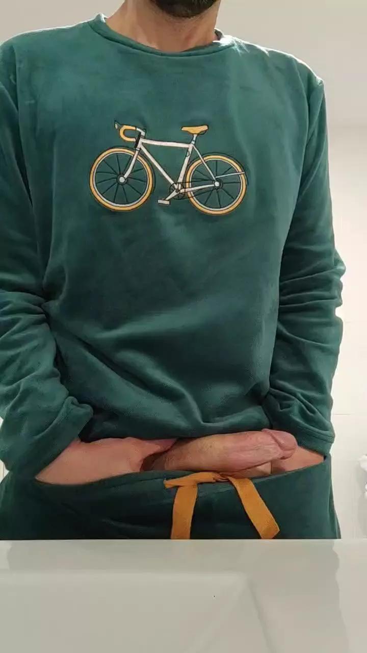 Hetero218 on Cam4 