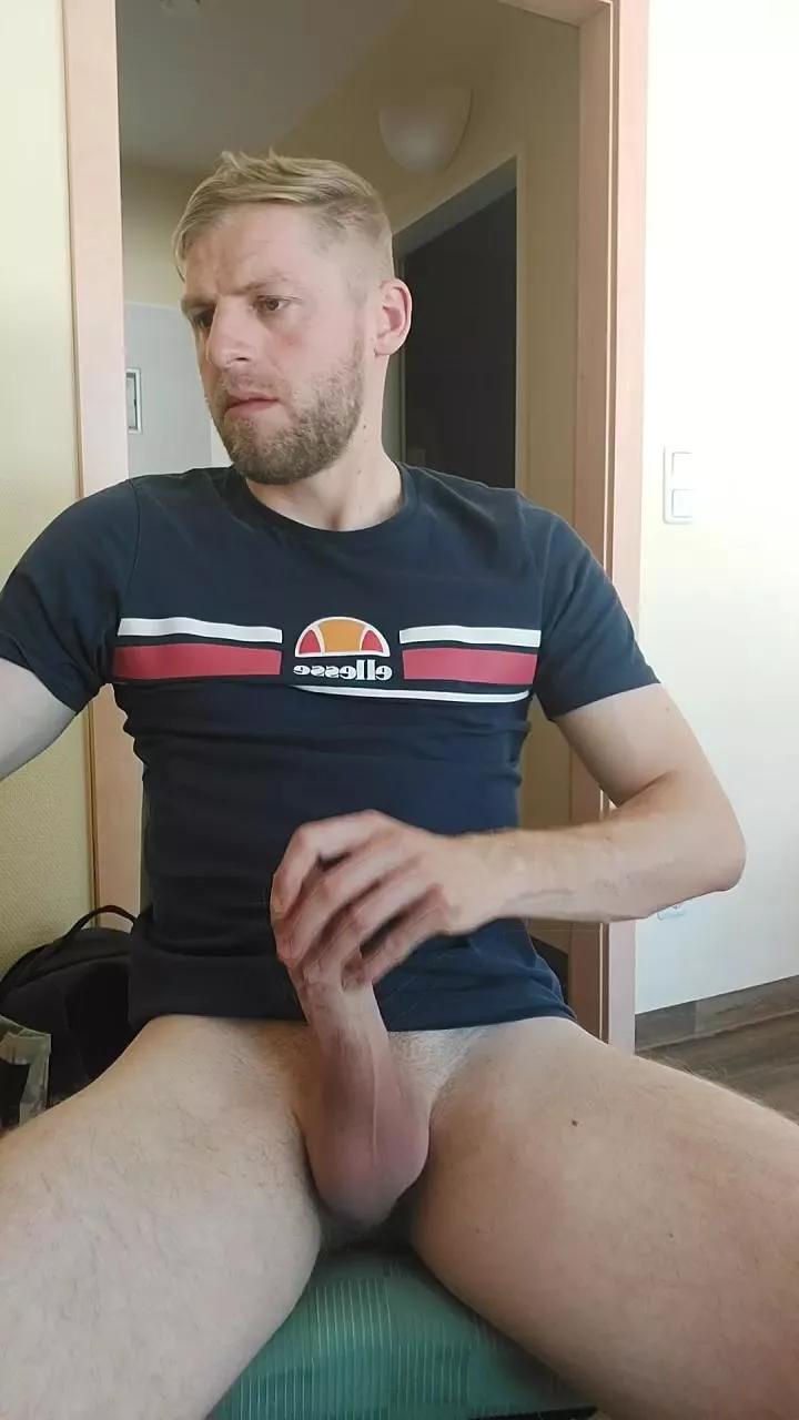 horny6209 on Cam4 
