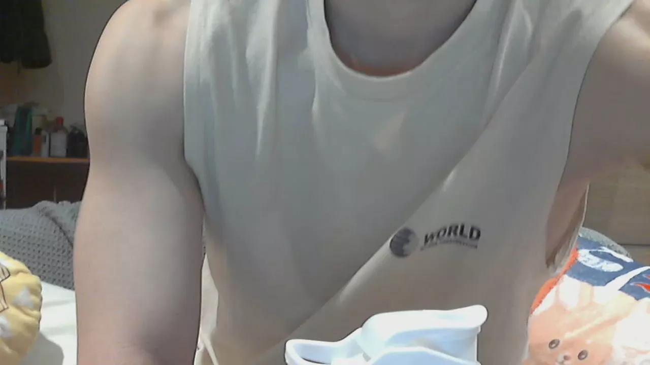 howhow22 on Cam4 