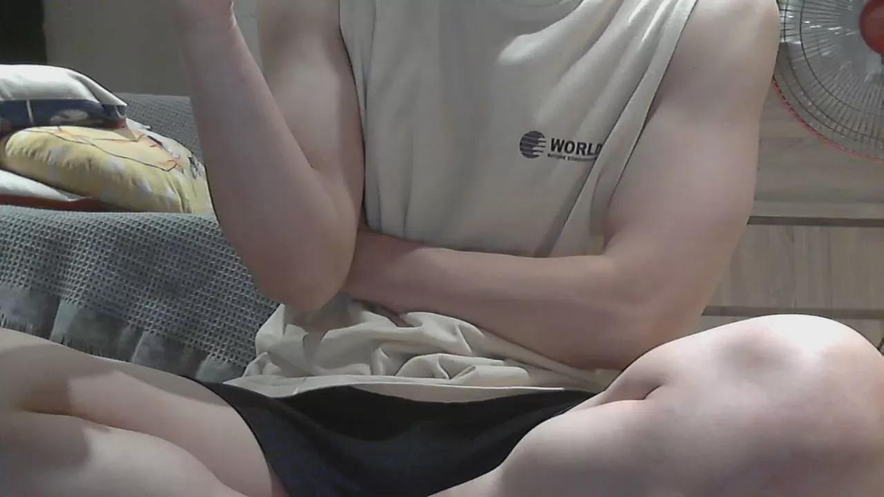 howhow22 on Cam4 