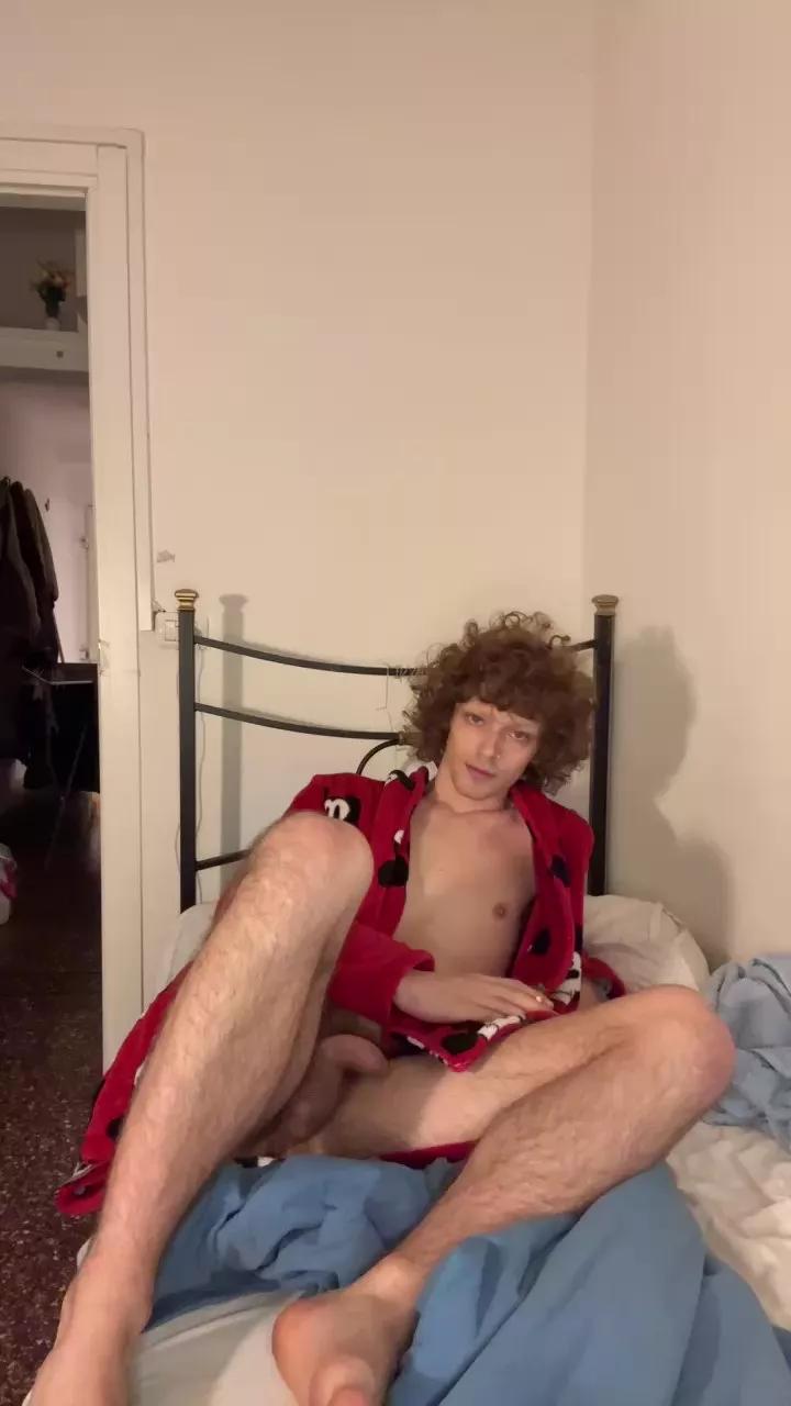 Hshwhwva on Cam4 