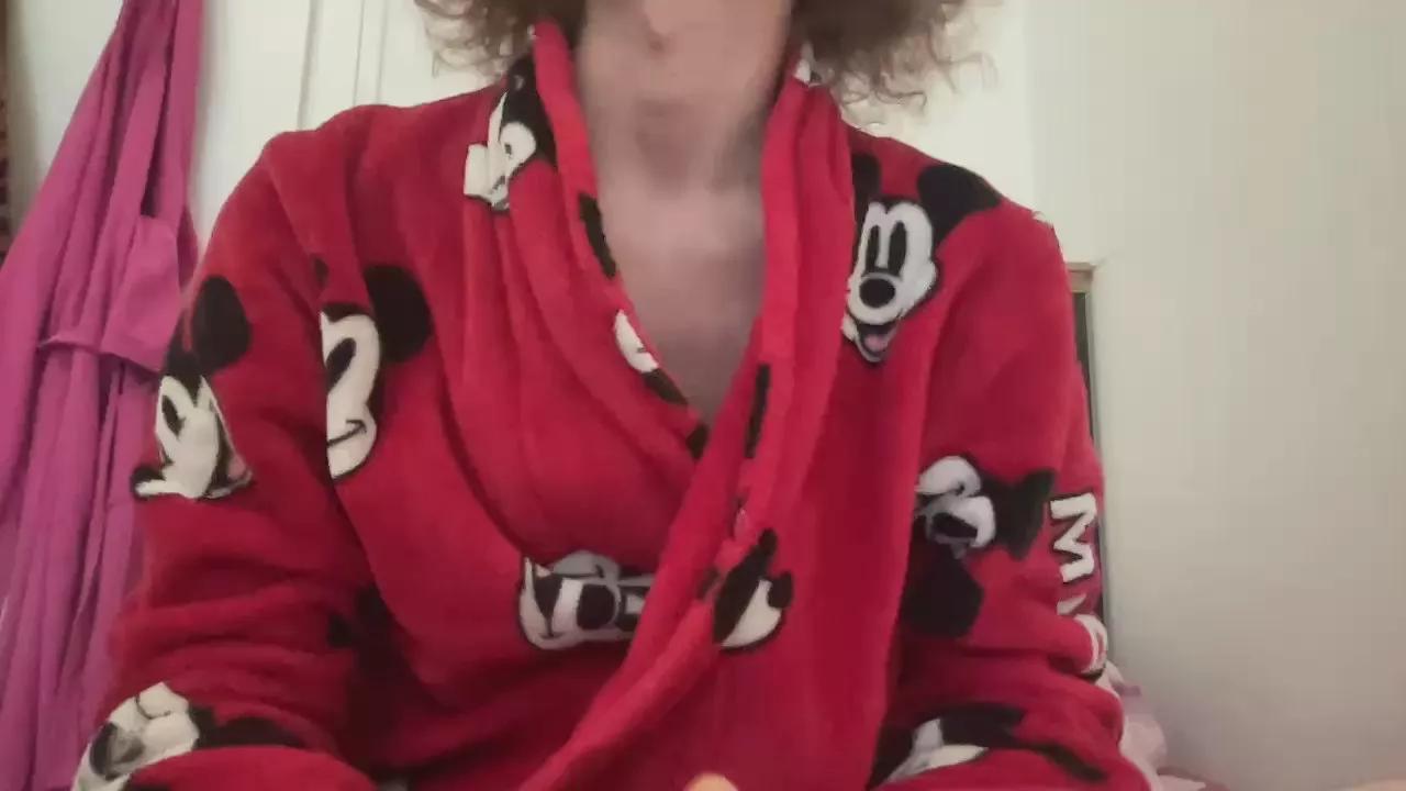 Hshwhwva on Cam4 
