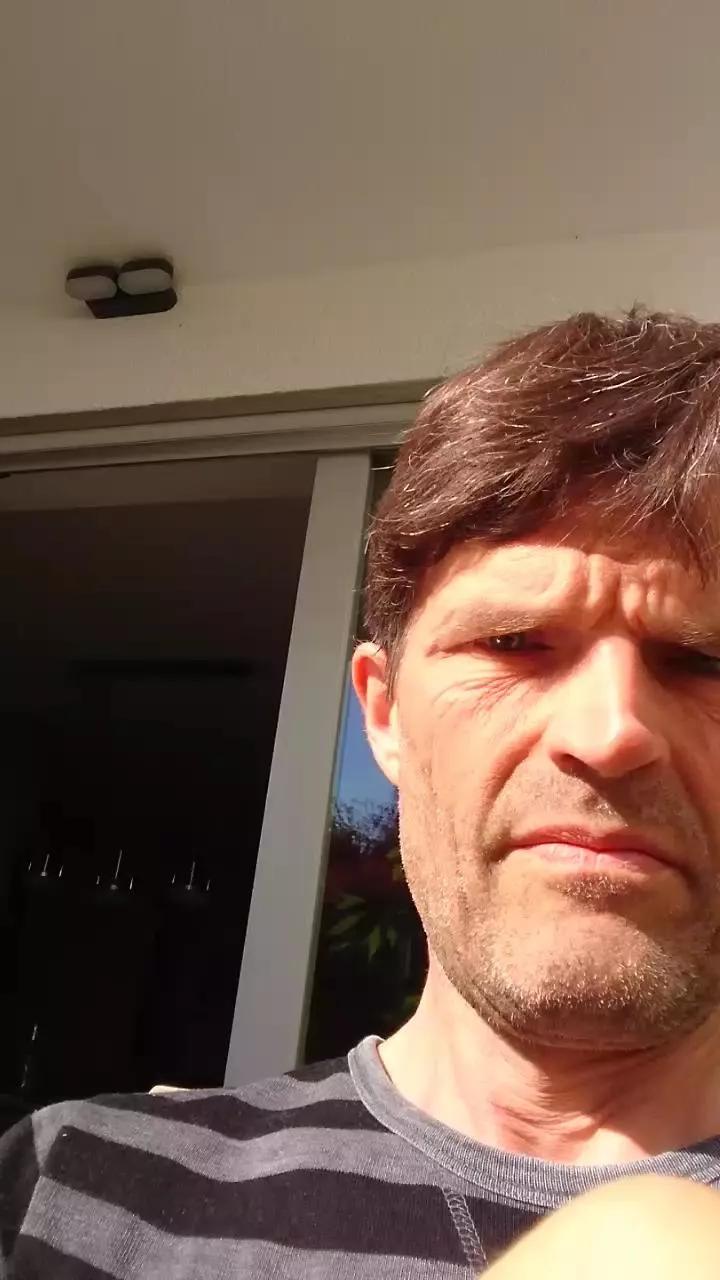 ichEnzian76 on Cam4 