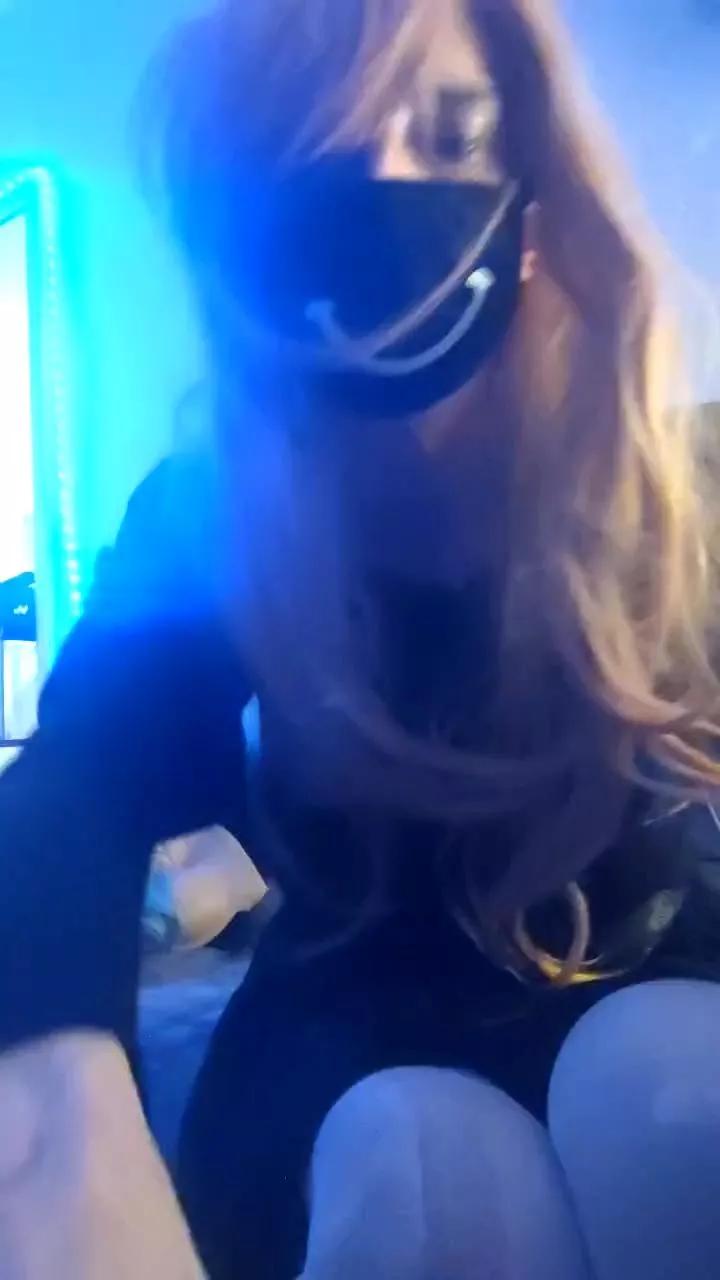ichimmini on Cam4 
