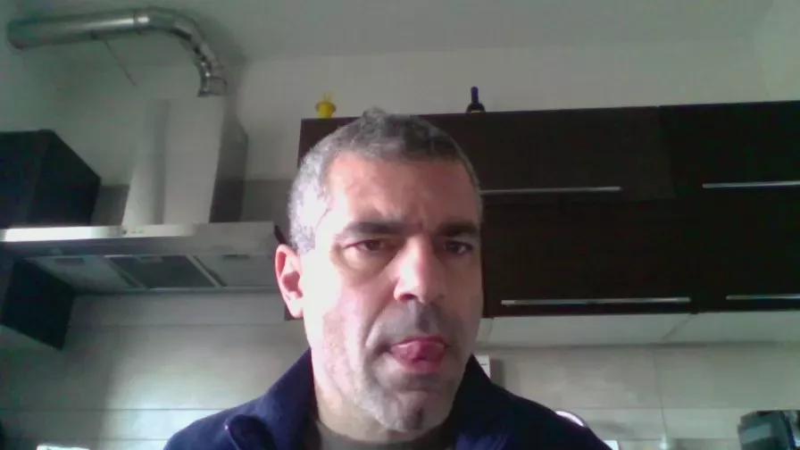 ilmioo21 on Cam4 