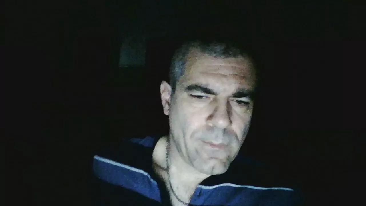 ilmioo21 on Cam4 