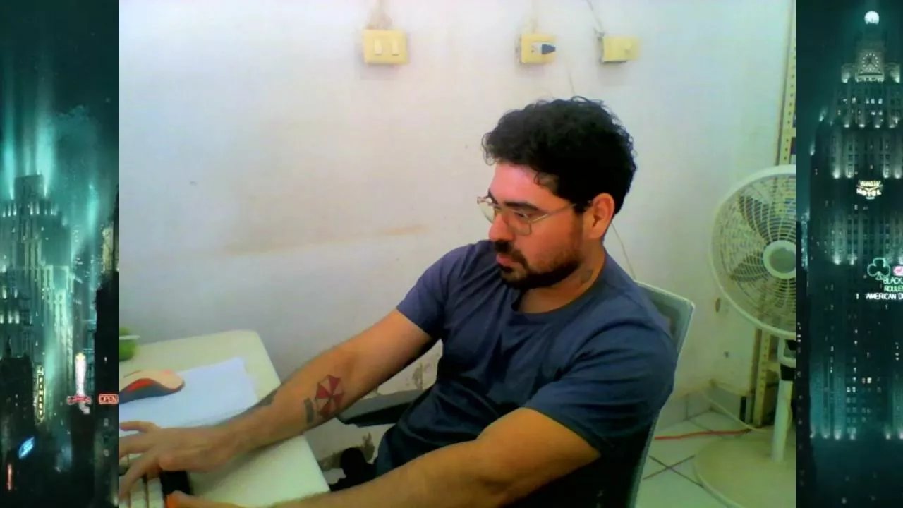 Offline itzcoliuking on Cam4