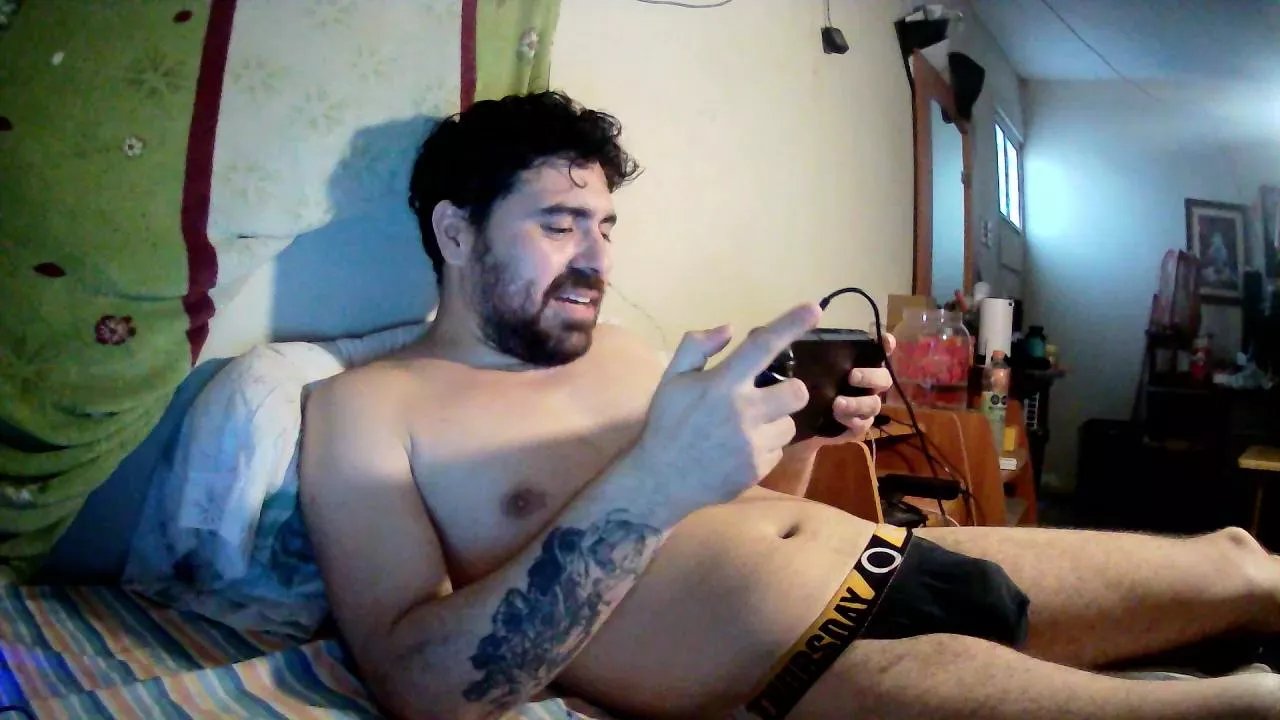 Offline itzcoliuking on Cam4