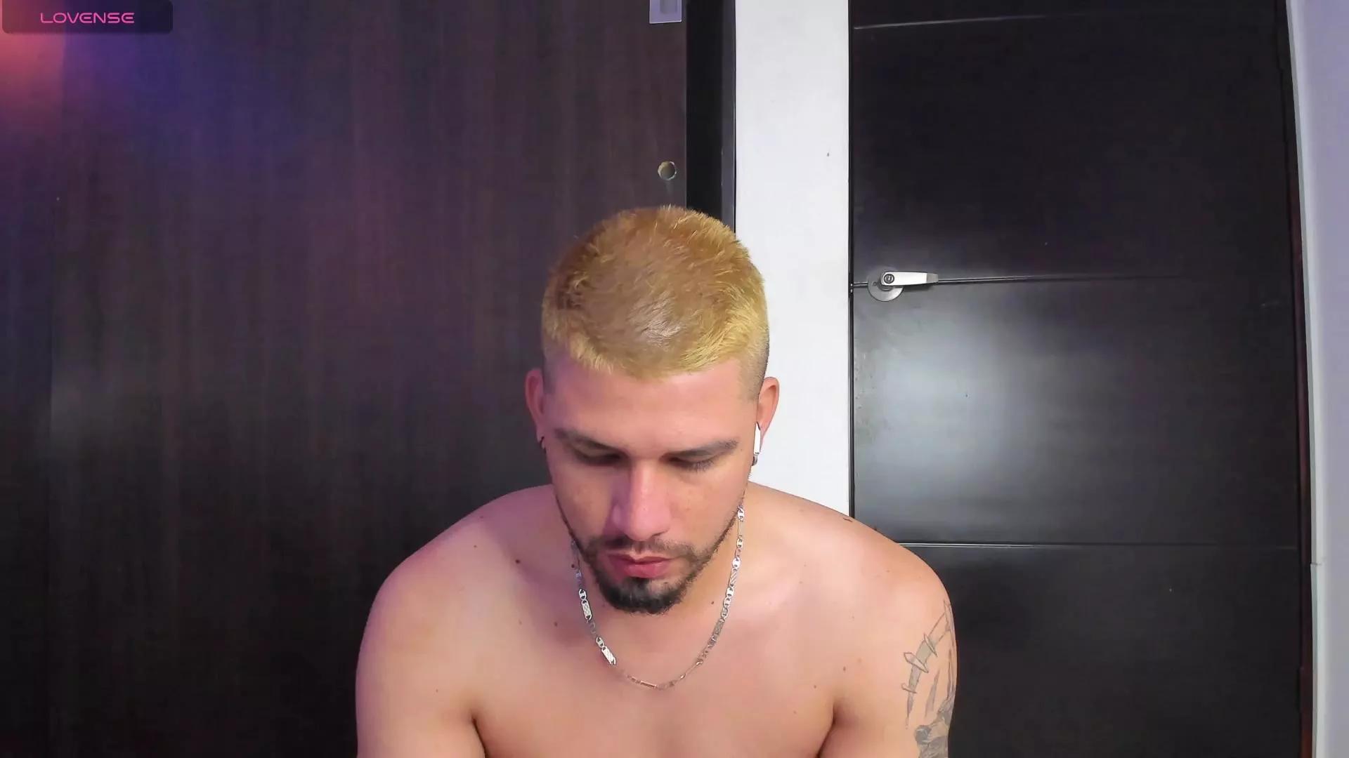 Jacob1_ on Cam4 