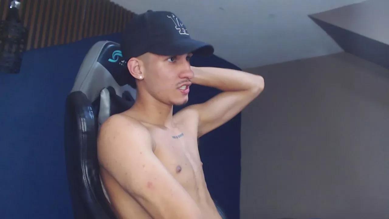 JakeMoxley on Cam4 