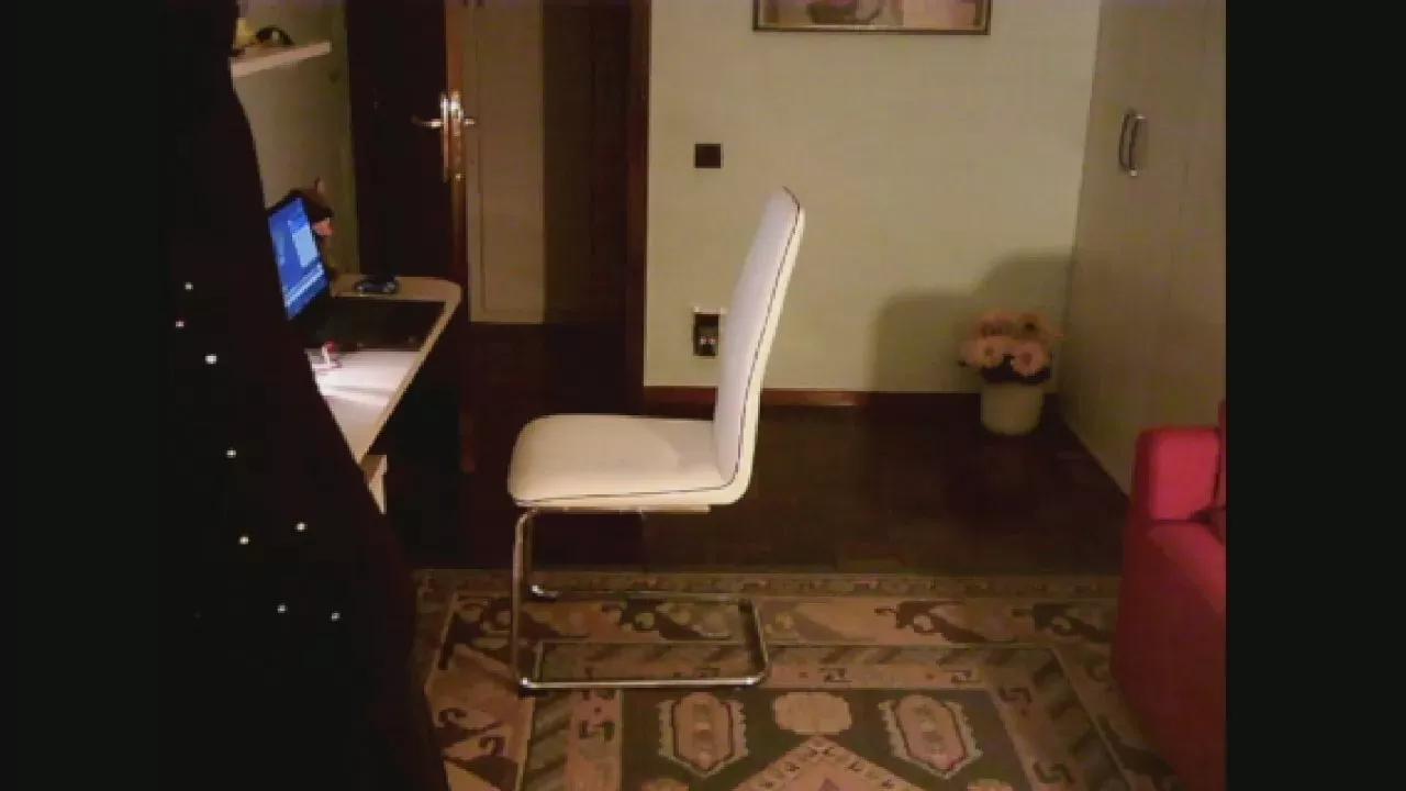 jennifercros on Cam4 
