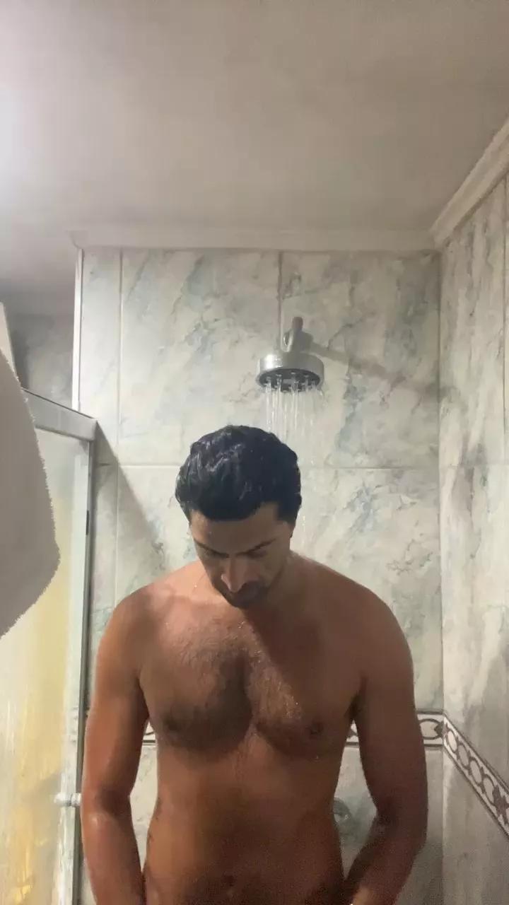 jhonnybttr on Cam4 