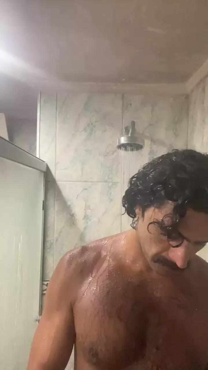 jhonnybttr on Cam4 