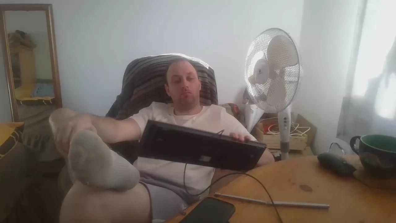 jiffy2025 on Cam4 