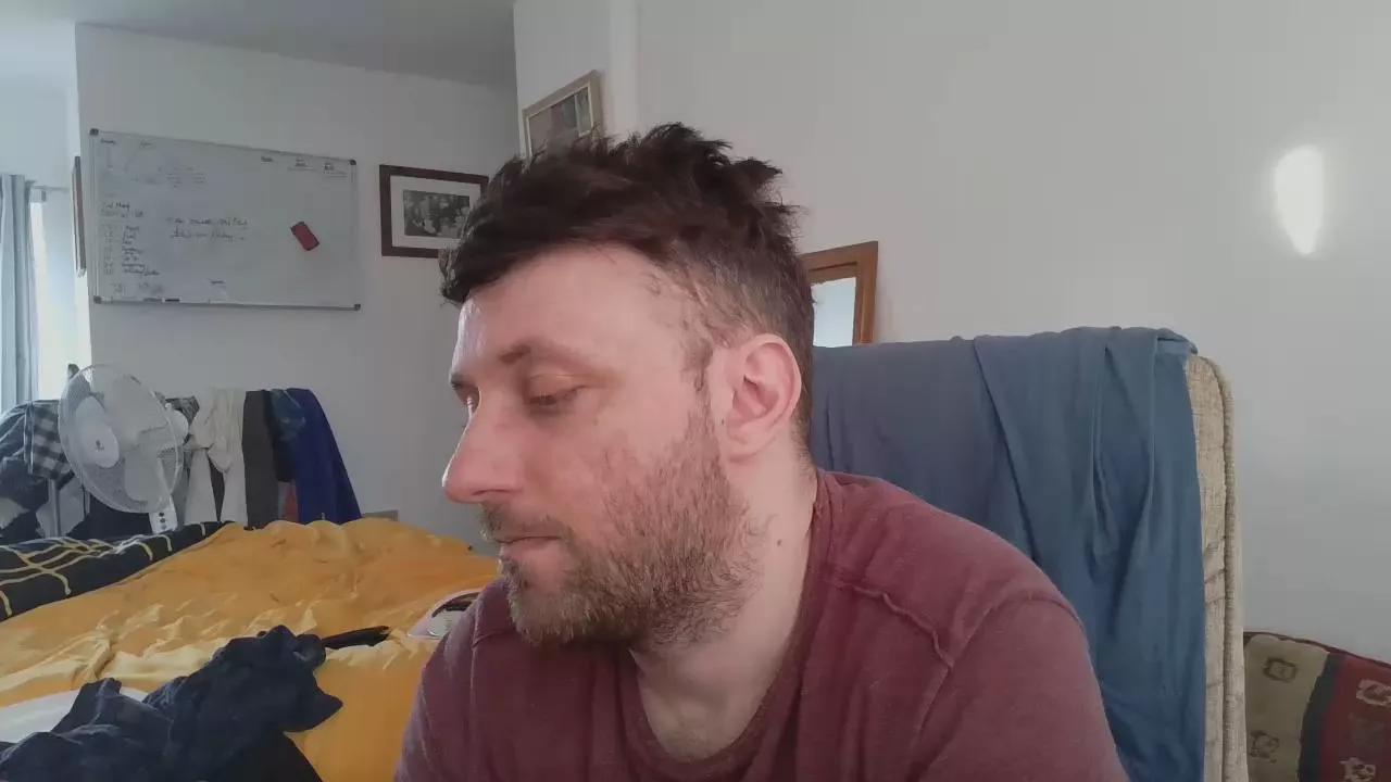 jiffy2025 on Cam4 