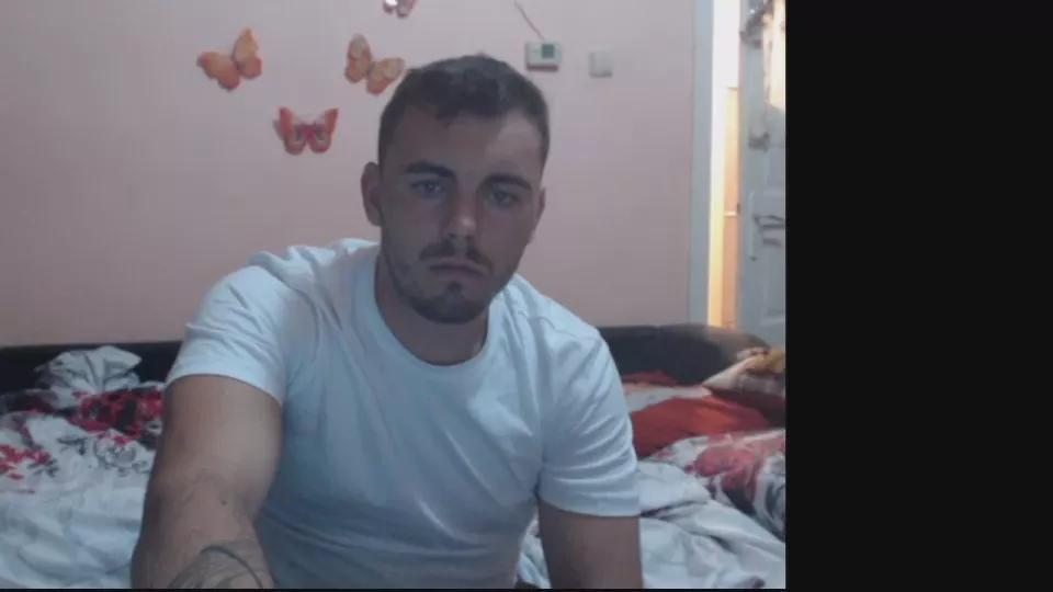 Jimmygog_22_ on Cam4 