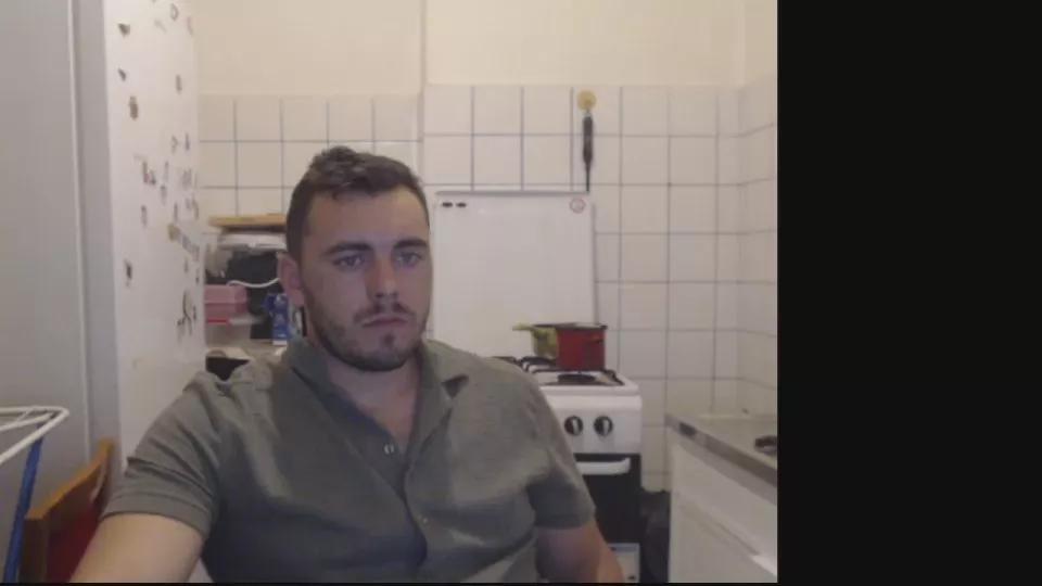 Jimmygog_22_ on Cam4 