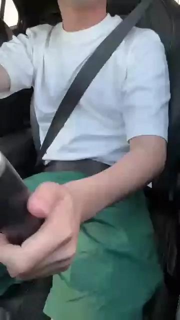 jjyyov on Cam4 