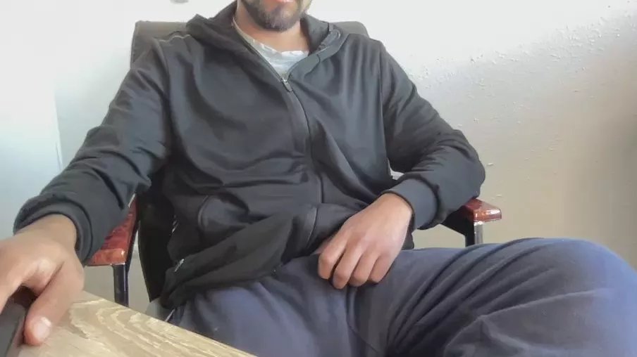 Offline joaoluiz27 on Cam4