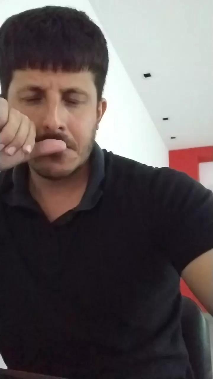 Jota_Show on Cam4 
