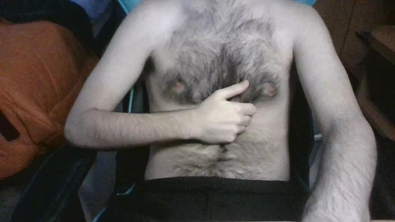 Jovenpelud97 on Cam4 