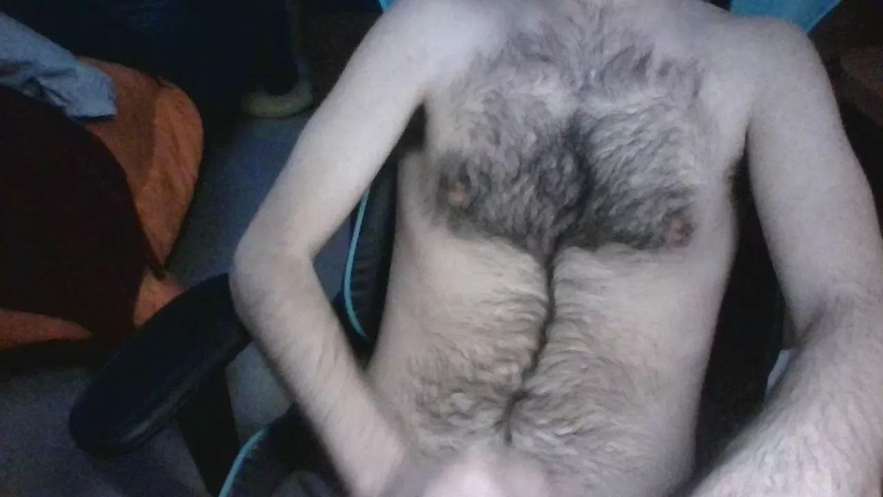 Jovenpelud97 on Cam4 