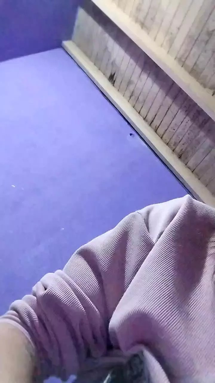 Offline juanit19 on Cam4