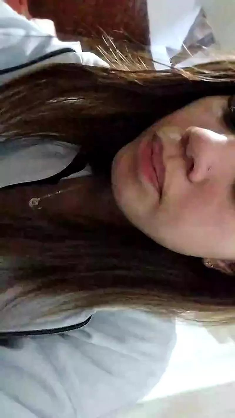 Offline juanit19 on Cam4