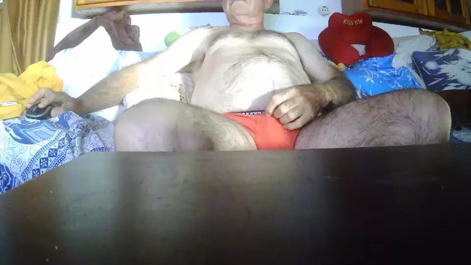 juanjr59 on Cam4 