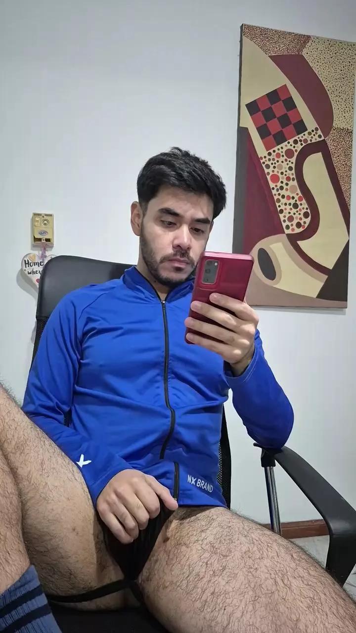 Juann2725 on Cam4 