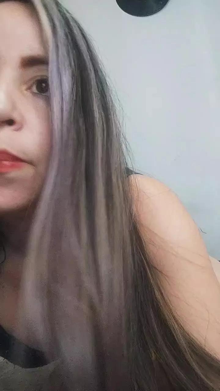 JulietaRuzzo on Cam4 