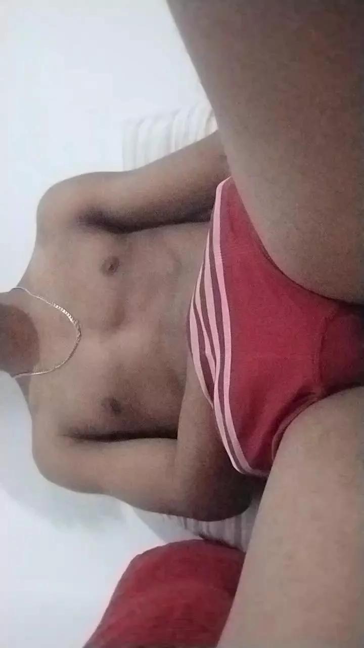 Kayber8 on Cam4 