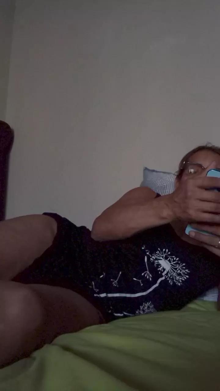 kelly336 on Cam4 