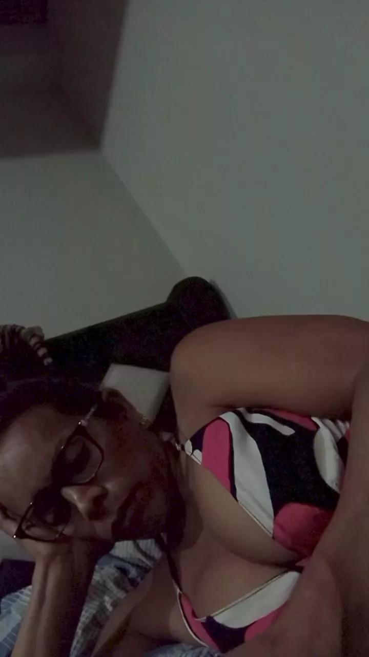 kelly336 on Cam4 