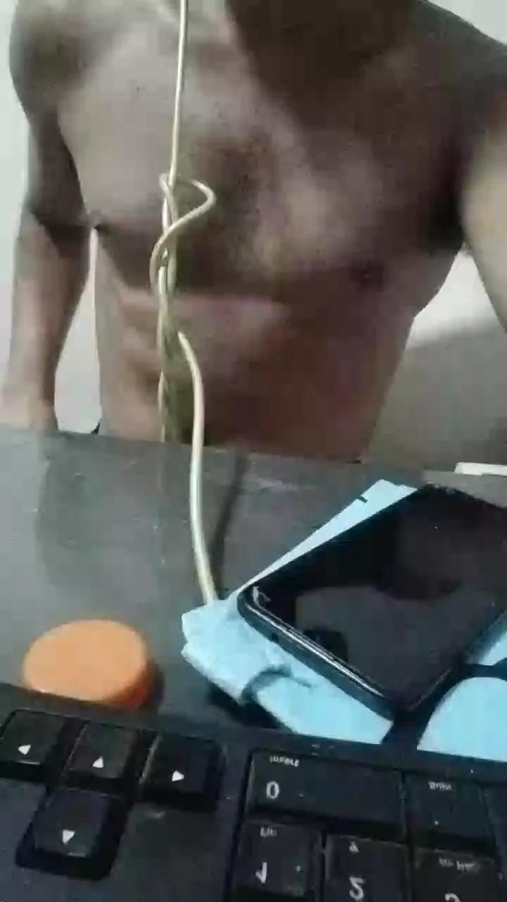 kevincho27 on Cam4 